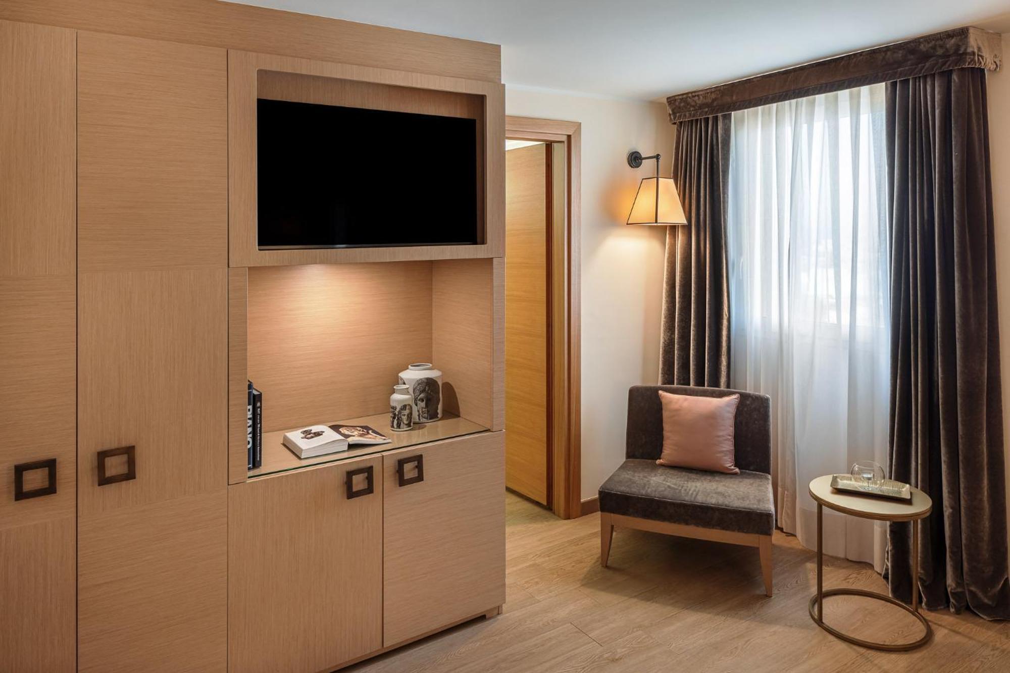 Starhotels Metropole 4* Rome